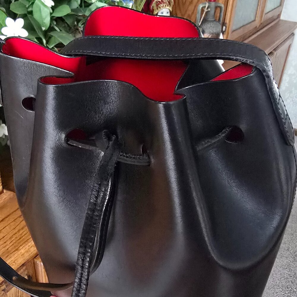 Mansur Gavriel Mini Bucket- Black Flamma